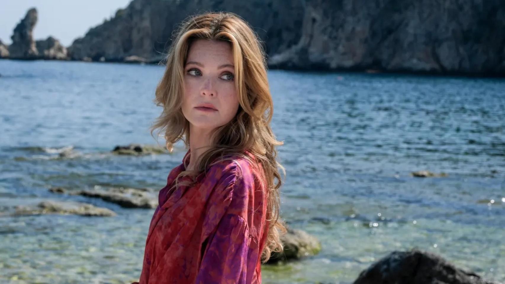 Meghann Fahy confirma que Mike White tiene planes para la vuelta de Daphne en 'The White Lotus'