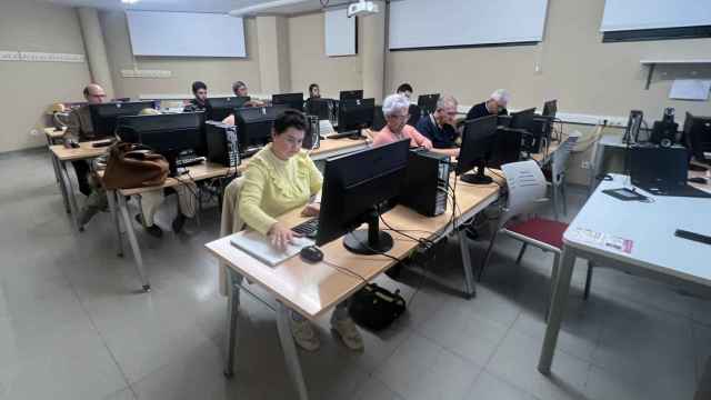Imagen del aula de informática de Carbajosa de la Sagrada.
