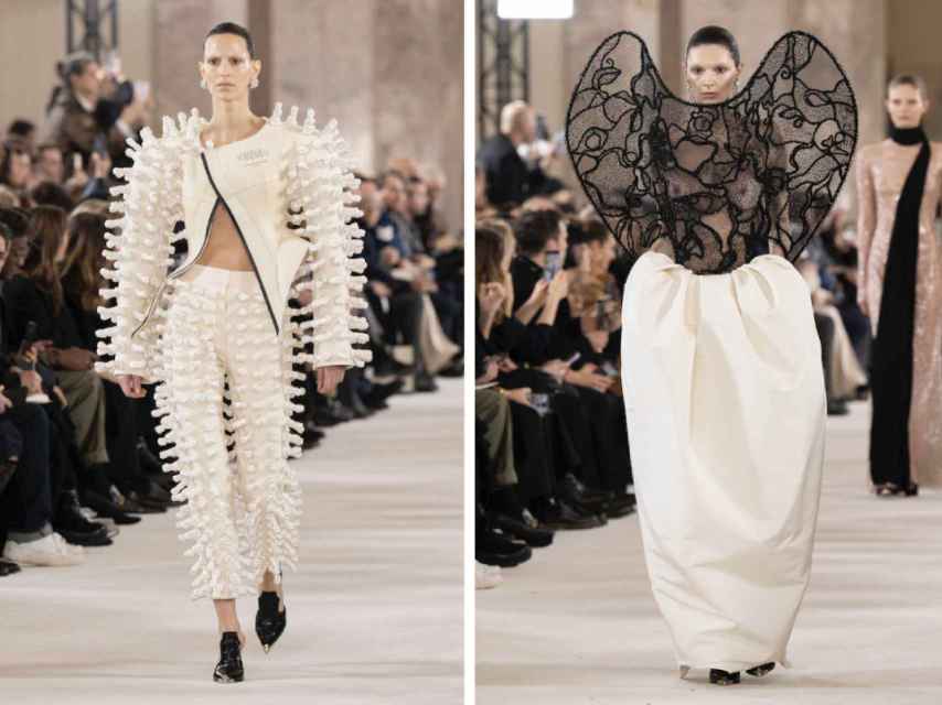 Detalle del desfile primavera/verano 2024 de Schiaparelli.