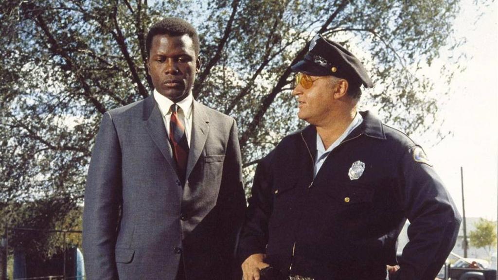 Sidney Poitier y Rod Steiger en 'En el calor de la noche'