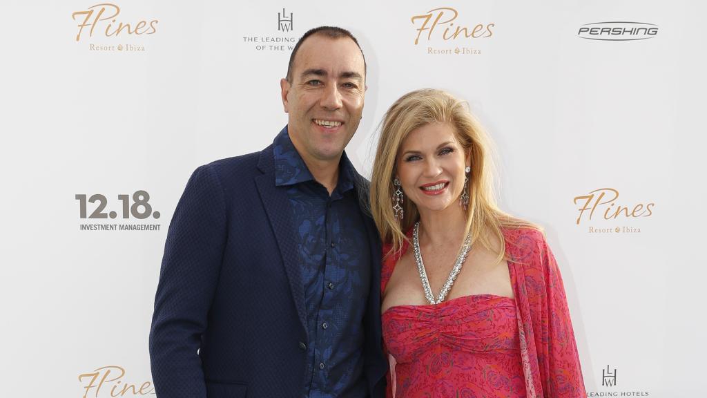 El escultor y su exmujer, Giovanna, en un evento social en Ibiza, en 2018.