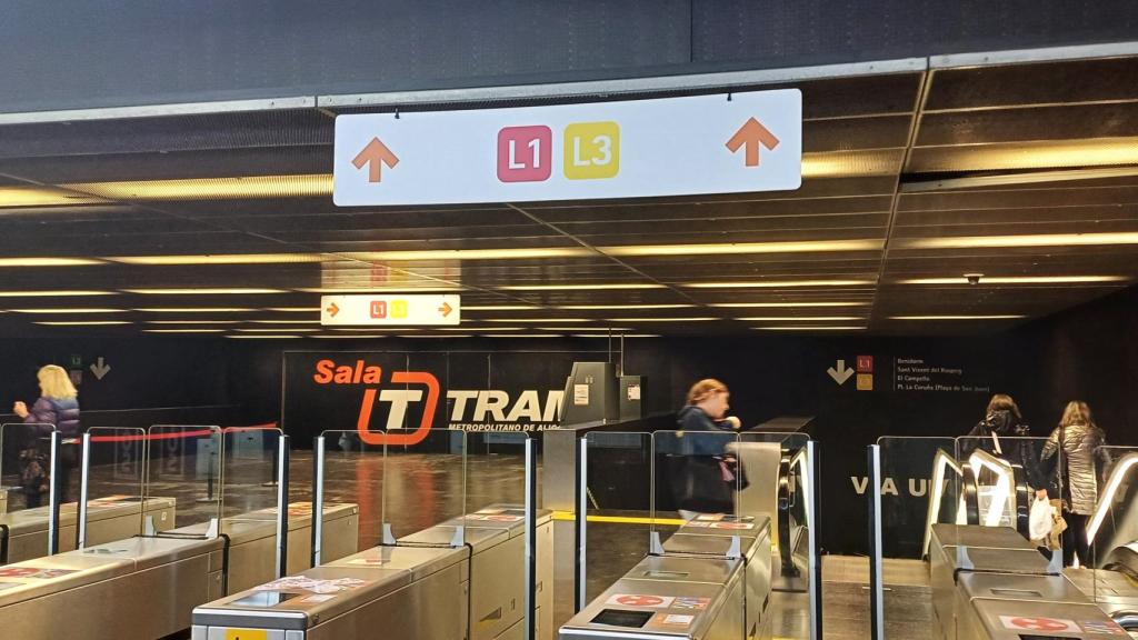 Indicaciones de la vía UNO de Mercado.