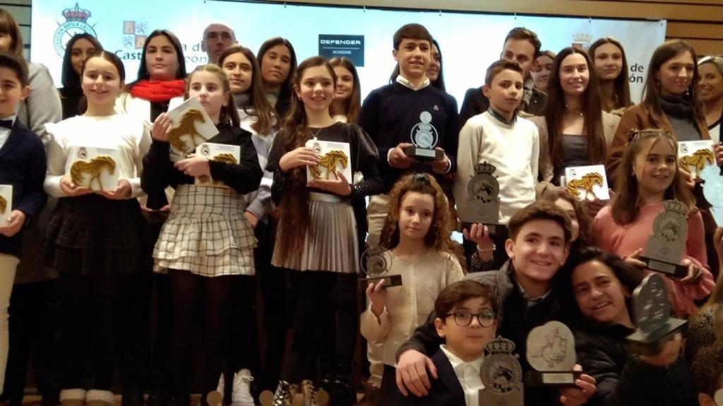 La zamorana amazona Ximena Gutiérrez, galardonada en la Gala Hípica de Castilla y León