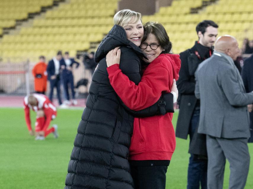 La primera dama y su cuñada, en Mónaco.