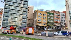 Despliegue de bomberos esta tarde en A Coruña.