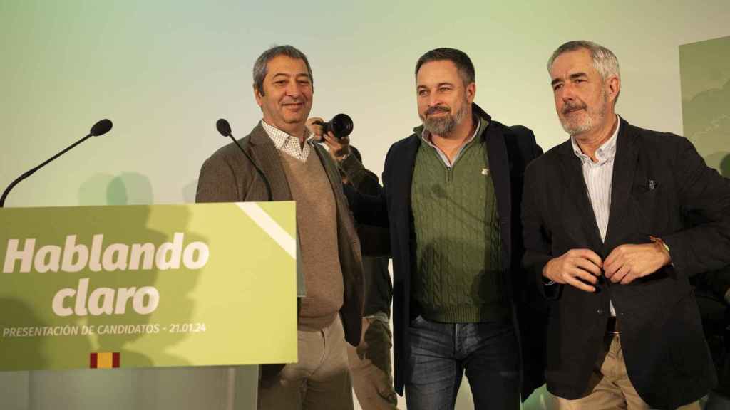 Vox se desangra en Galicia: Guerra interna por la elección del candidato a la Xunta