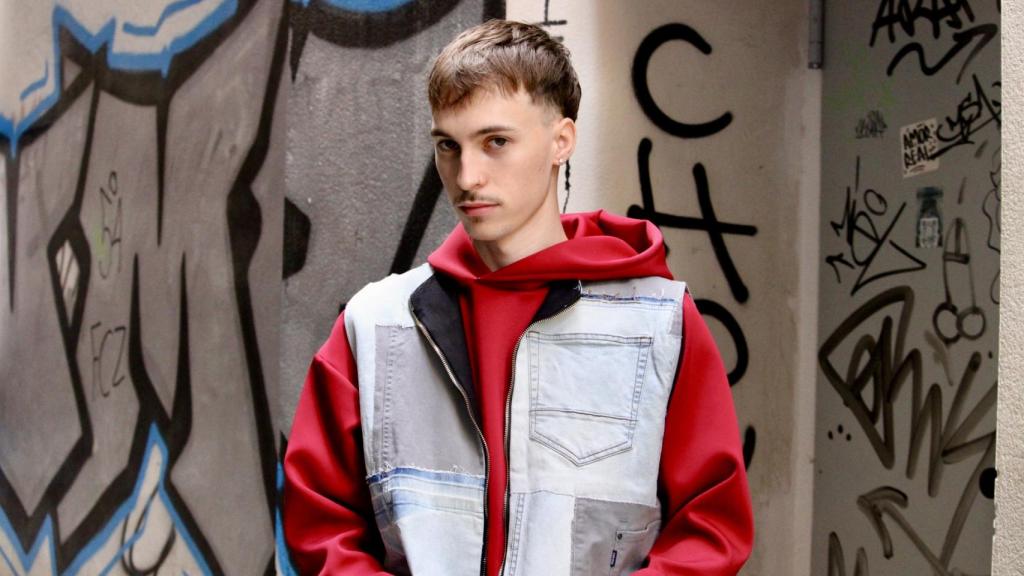 Gonzalo Godino, creador de la marca Paoch Clothes