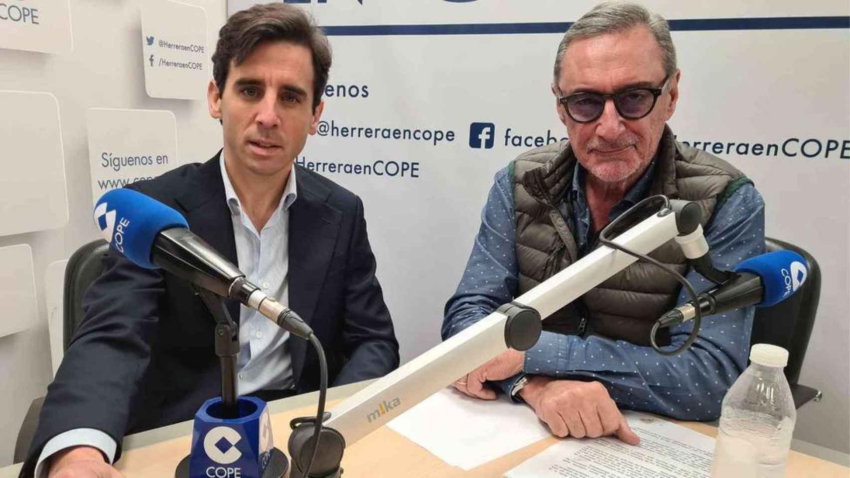 Juan Ortega y Carlos Herrera, minutos antes de comenzar la entrevista en 'Herrera en COPE', este pasado miércoles, día 24.