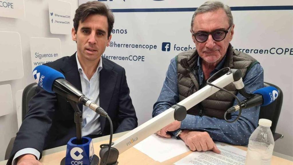 Juan Ortega y Carlos Herrera, minutos antes de comenzar la entrevista en 'Herrera en COPE', este pasado miércoles, día 24.