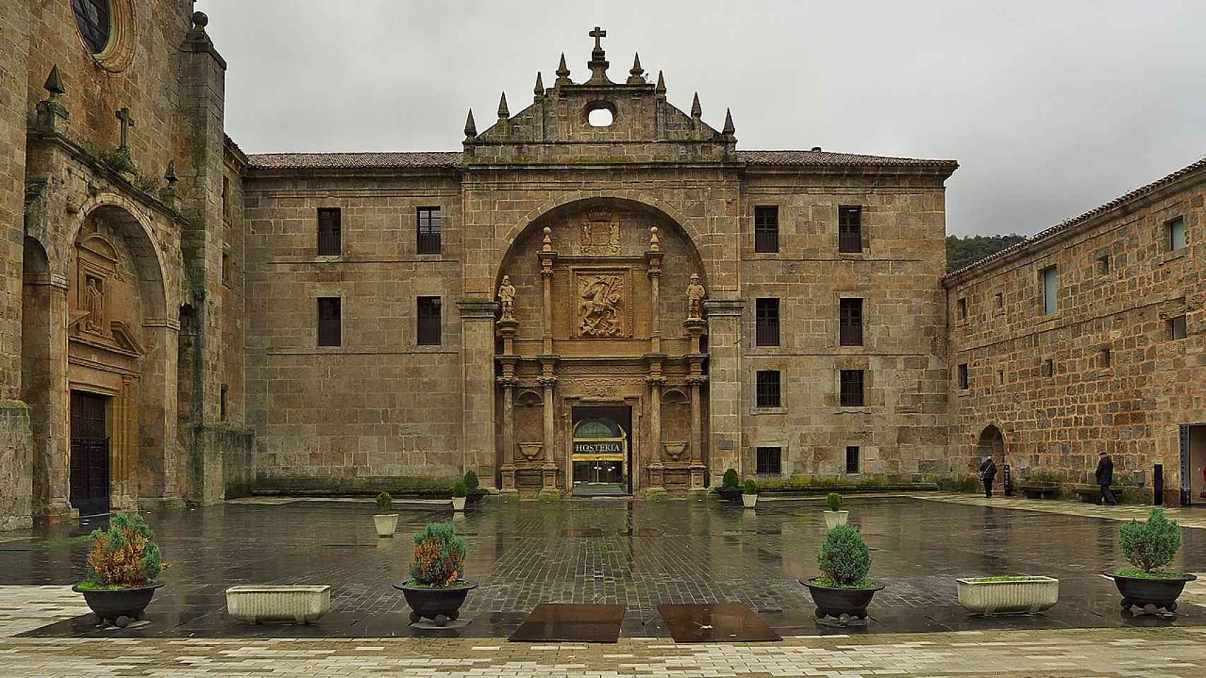 Fachada del monasterio de San Millán de Yuso.