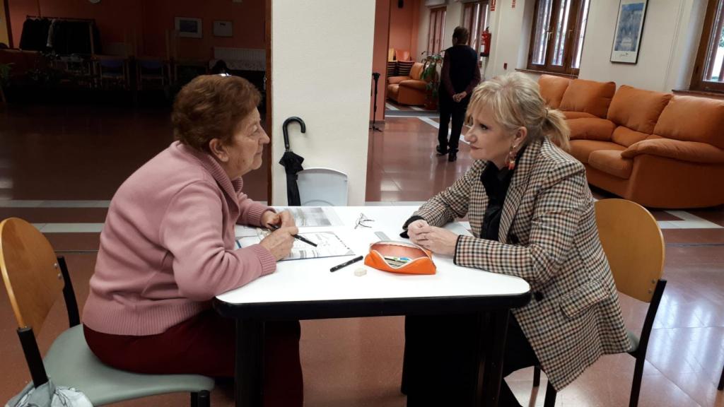 Leticia García Visita el centro de día San Lázaro