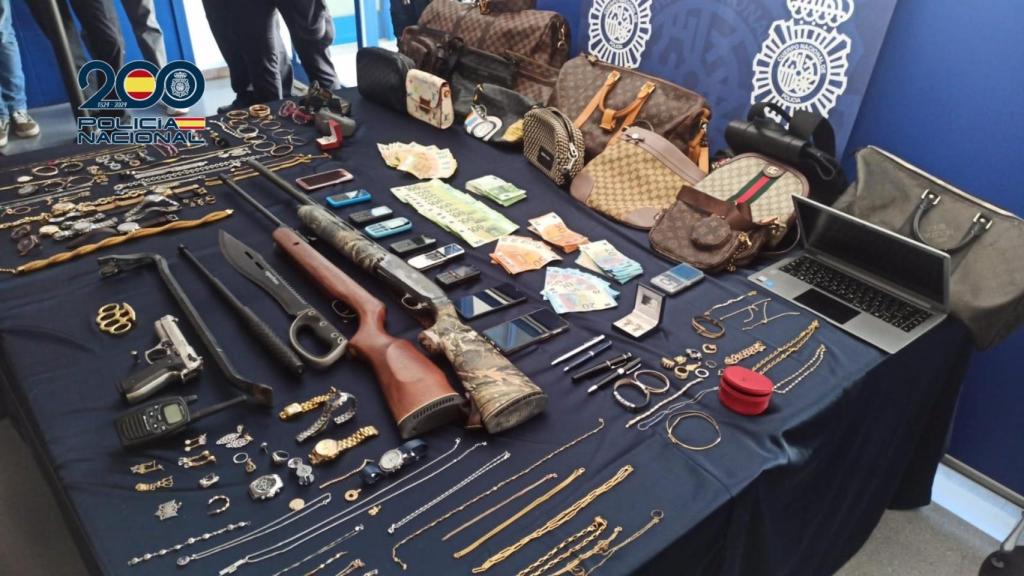 Desarticulan una red de asaltantes de casas, con formación militar, a la que se atribuye 71 robos.