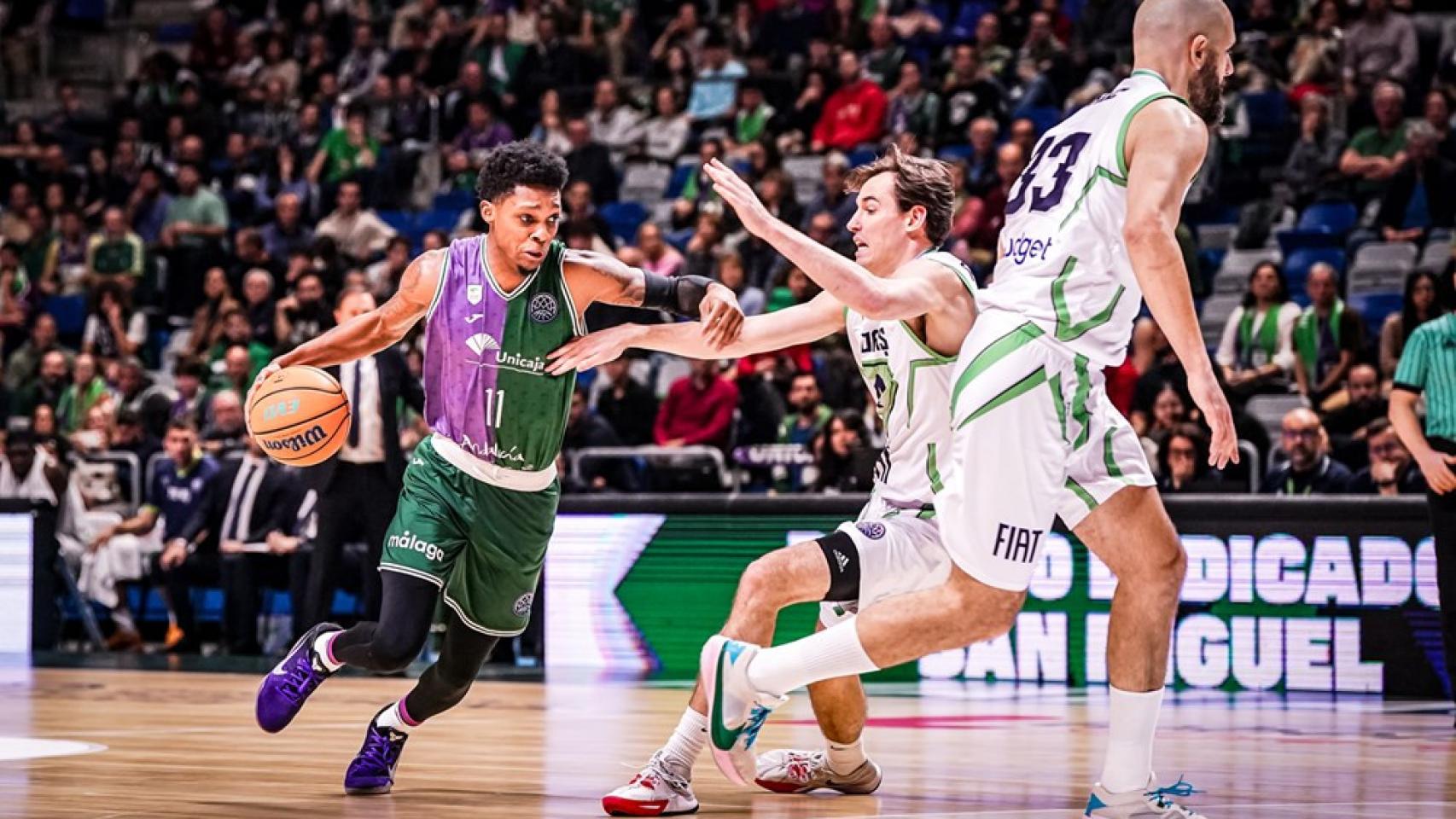 Tyson Carter durante el Unicaja de Málaga vs. Tofas Bursa