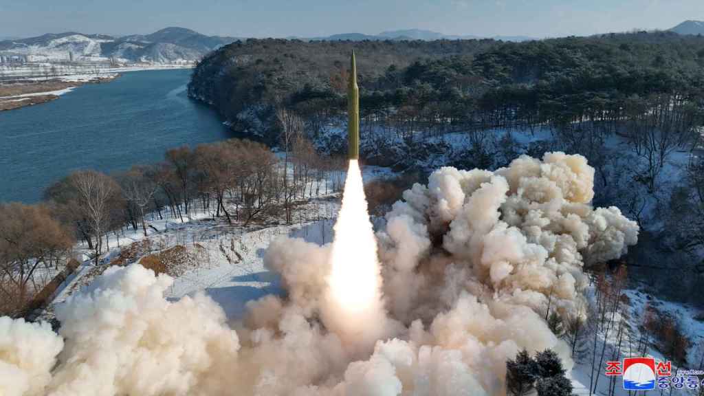 Un misil hipersónico que lanzó Corea del Norte el pasado 14 de enero.