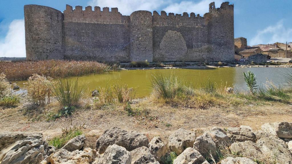 Fortificación del pueblo de Urueña.