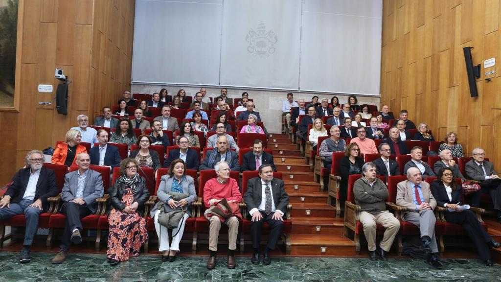 Acto homenaje de la UVa a profesores y PTGAS  jubilados, fallecidos en servicio o con más de 25 años de trayectoria