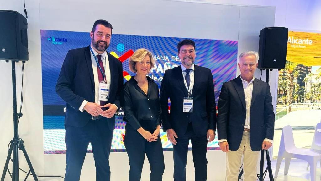 La presentación de este jueves en Fitur de la semana del español en la ciudad de Alicante.