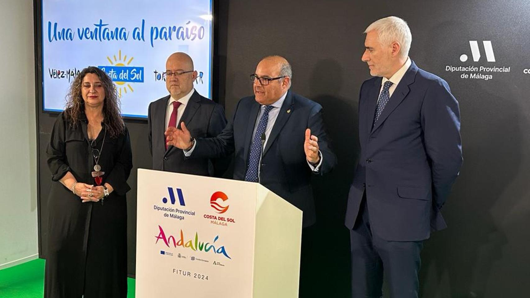 Un momento de la presentación de la oferta de Vélez Málaga en Fitur.