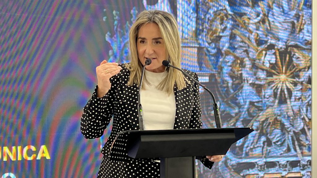 Milagros Tolón en Fitur. Foto: Delegación del Gobierno de España en CLM.
