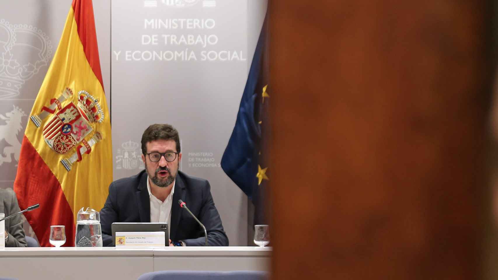 El secretario de Estado de Trabajo, Joaquín Pérez Rey, en la primera mesa de diálogo para la reducción de jornada.