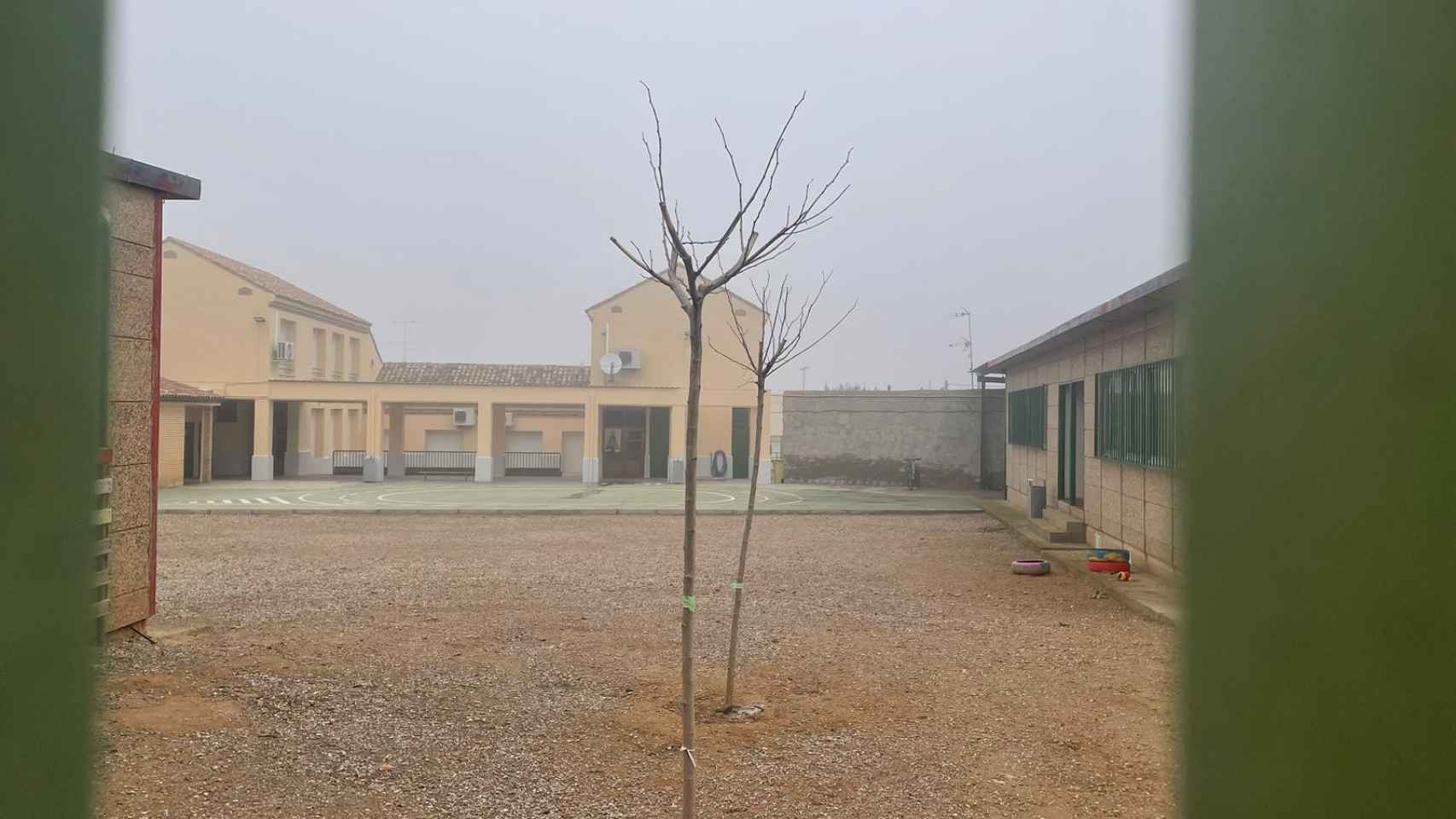 Imagen del colegio donde estudió Pilar Alegría.