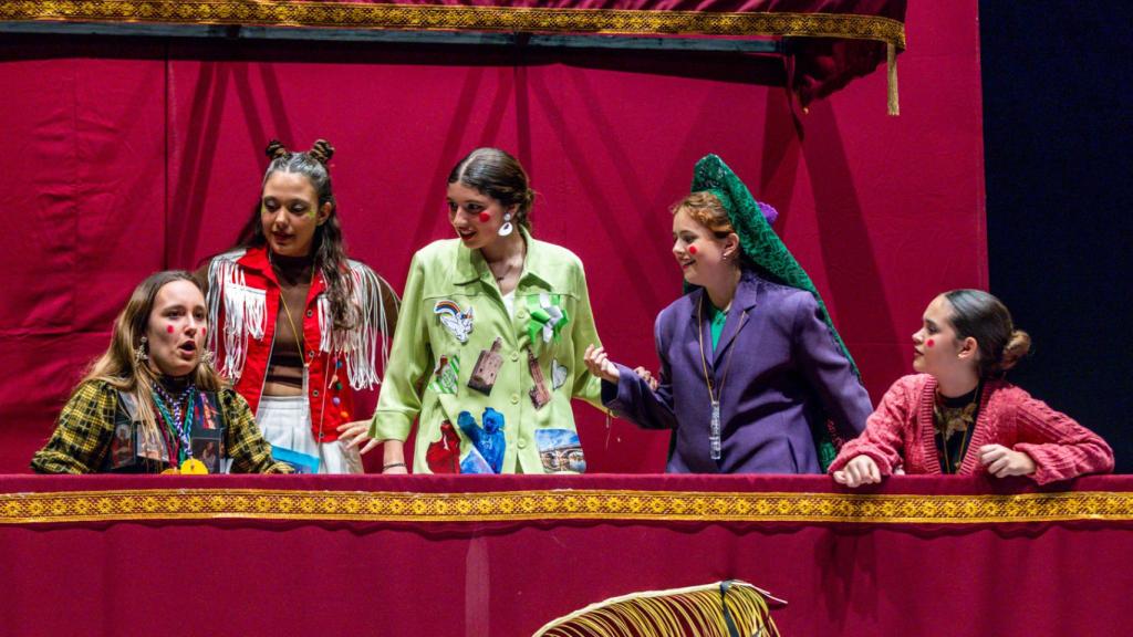 Cuarteto juvenil: A tres metros sobre el suelo.