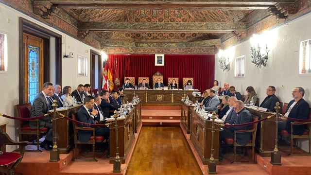 La Diputación de Valladolid celebrando el pleno correspondiente al mes de enero