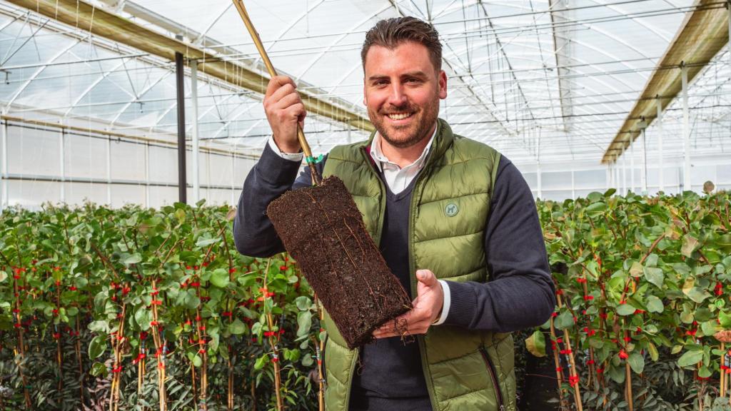 Ángel Minaya, el joven agricultor que quiere revolucionar el mundo del pistacho desde Cuenca