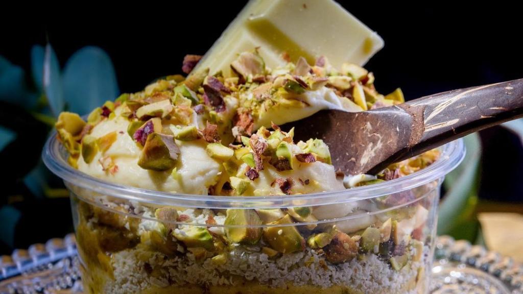 Sapori de pistacho y chocolate blanco.