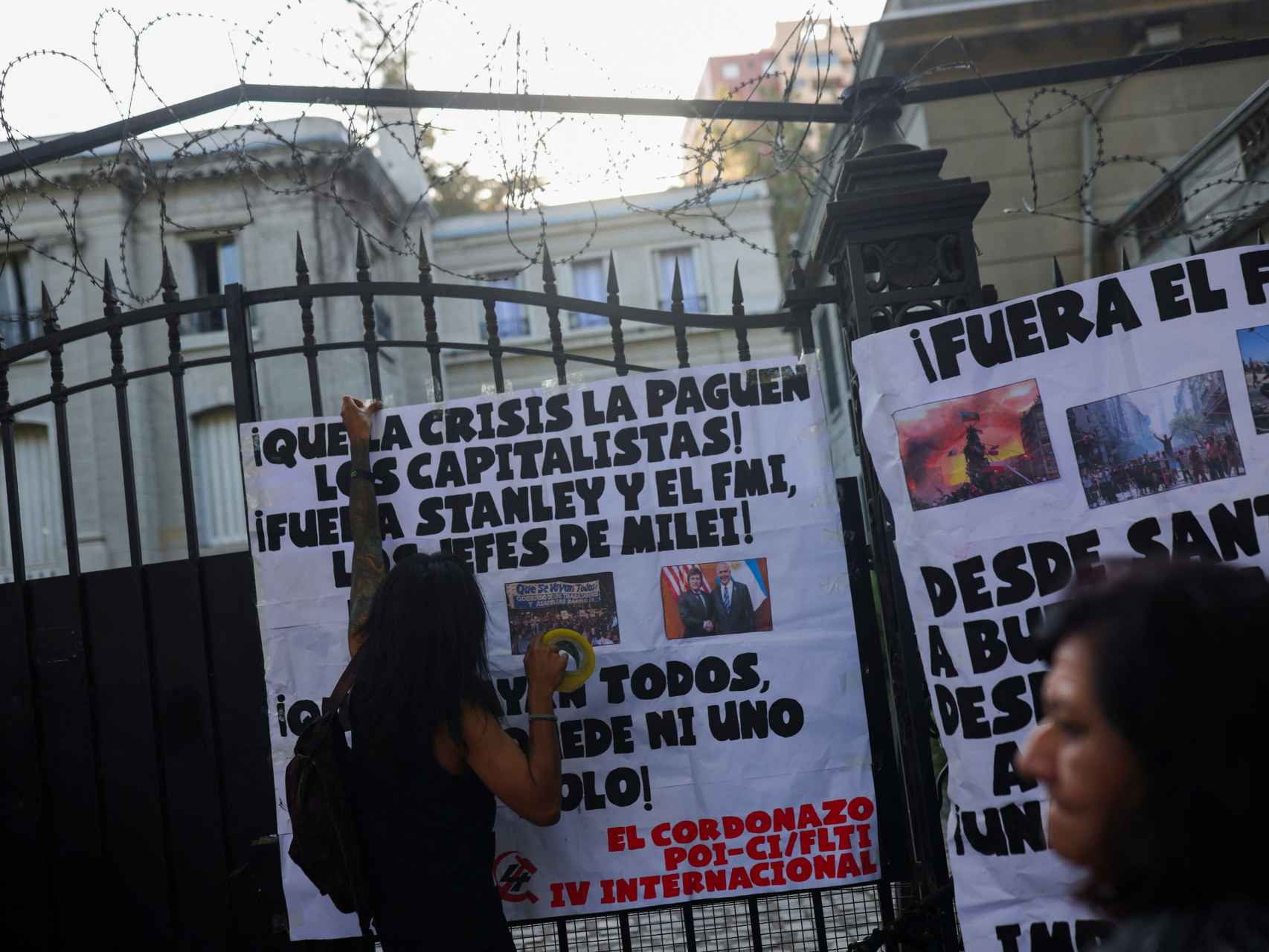 Protestas contra las medidas de Milei en Argentina.