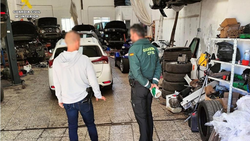 Taller ilegal Guardamar del Segura.