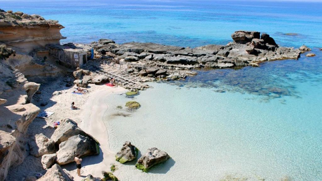 Cala d'Es Mort, en Formentera (Islas Baleares).