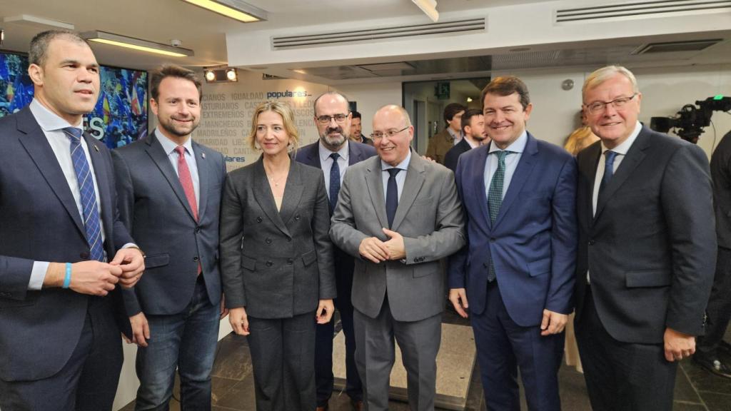 El presidente de la Junta, Alfonso Fernández Mañueco, en la Junta Directiva Nacional del PP este lunes.