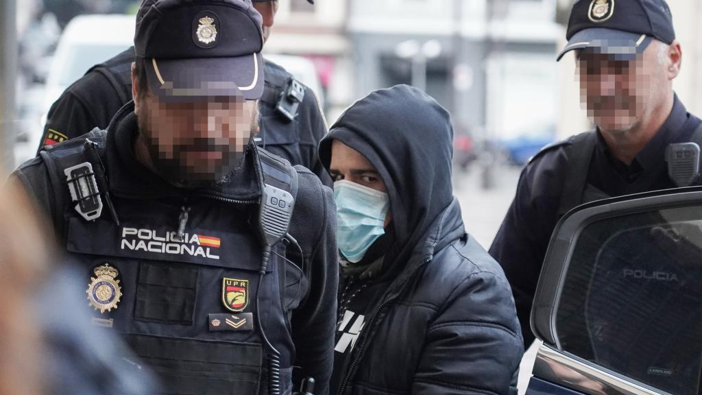 Primera sesión del juicio contra un hombre acusado de asesinato en Ponferrada, este lunes.