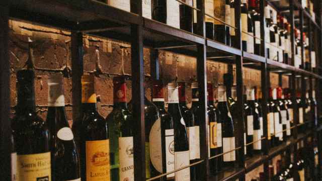 Adiós a los vinos como los conocíamos: la nueva polémica ley que cambia el embotellado para siempre