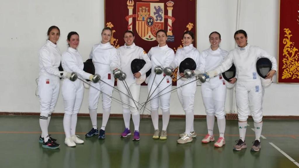 Leonor integraba el equipo de esgrima de la Academia Militar de Zaragoza.