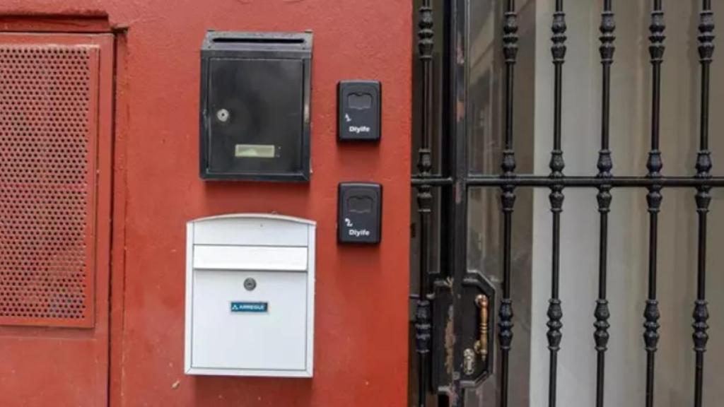 El Ayuntamiento de Sevilla ya puede limitar los pisos turísticos: la Junta le cede las competencias