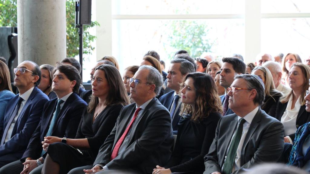 Isabel Díaz Ayuso y Enrique Ossorio.