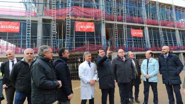 El presidente de la Junta visita las obras del Hospital de Palencia