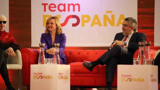 Pilar Alegría, ministra de Deportes, y el presidente del CSD, José Manuel Rodríguez Uribes, durante la presentación del proyecto Team España