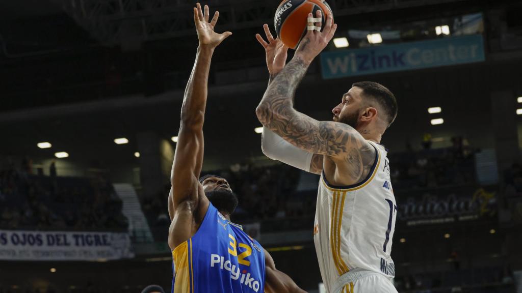 Poirier lanza ante Nebo