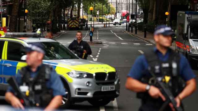 Policías armados en Londres. Imagen de archivo.