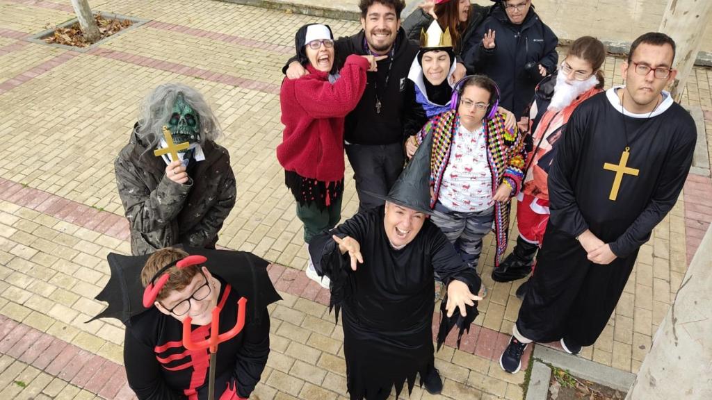 Miembros de la asociación en una actividad