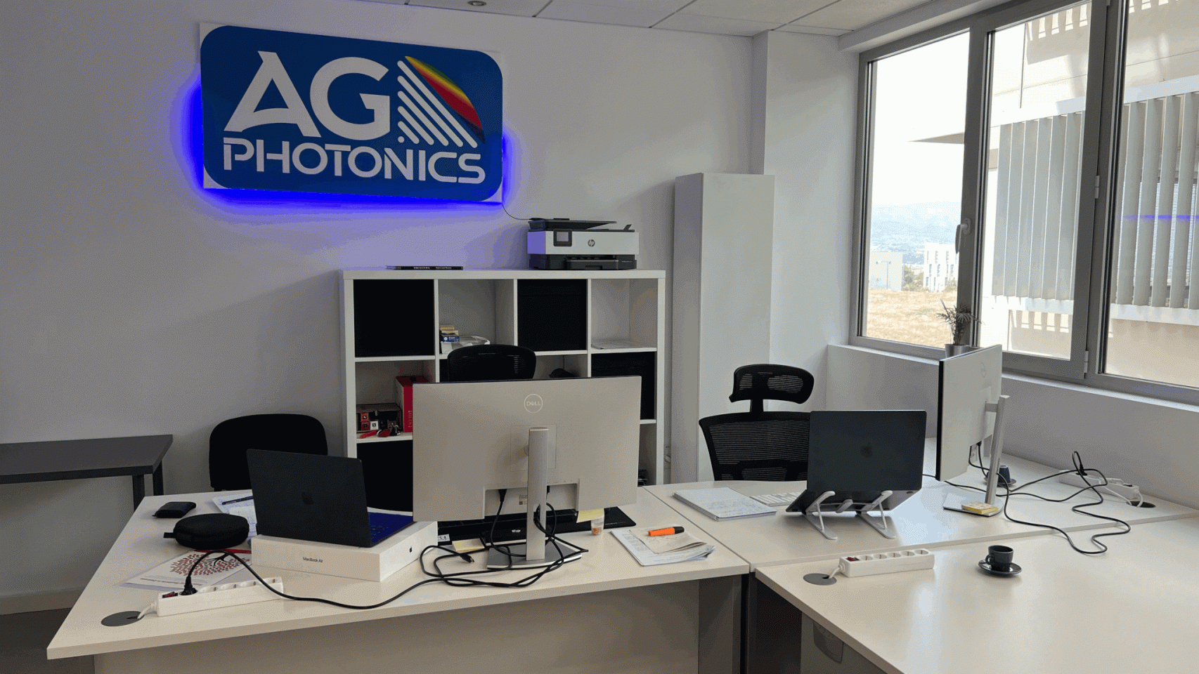 Una imagen de la oficina de AGPhotonics.