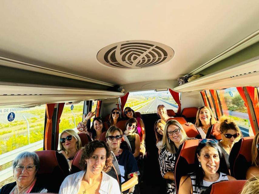 Mujeres de la asociación de viaje