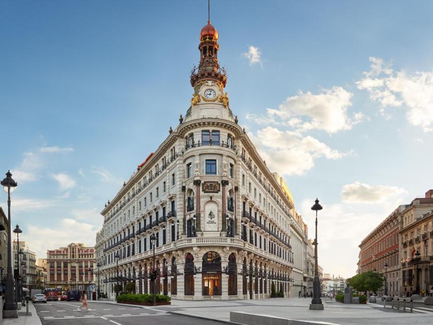 Hotel Four Seasons, en el complejo de Canalejas