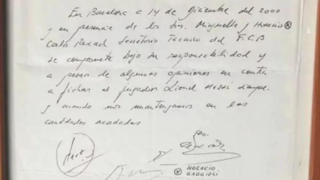 La servilleta con la firma de Messi cuando fichó por el FC Barcelona