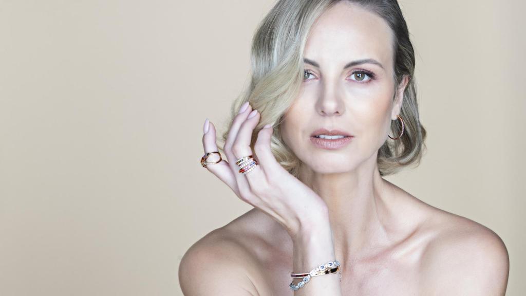 Fotografía de Pepe Botella para Lisi Fracchia Joyas. Modelo, María Anikeeva. Make up & Hair, David Deibis.