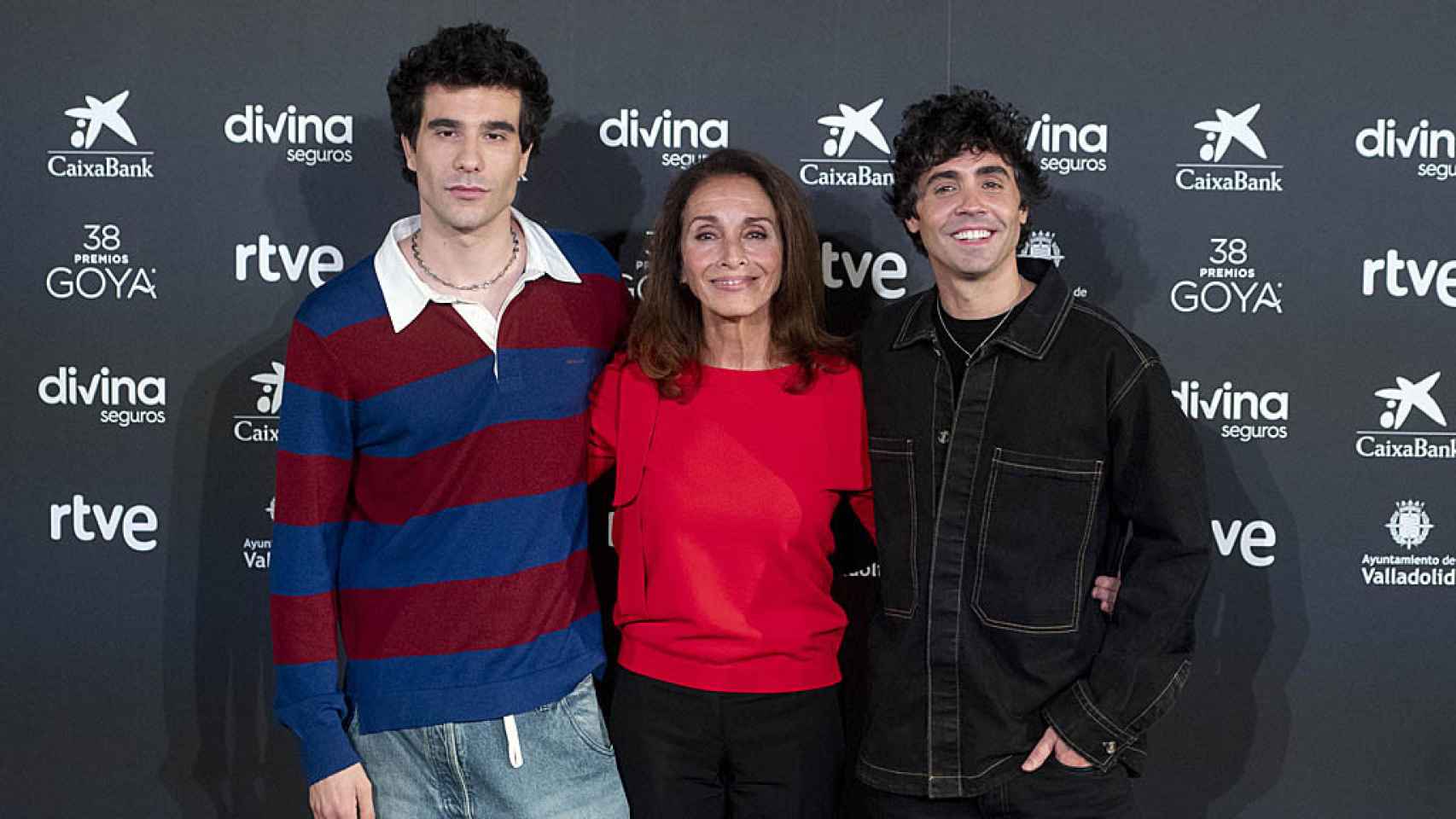 De izquierda a derecha Javier Calvo, Ana Belén y Javier Ambrossi