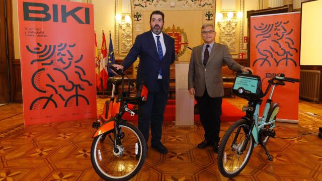 Alberto Gutiérrez Alberca y Eduardo Cabanillas en la presentación de los datos de Biki